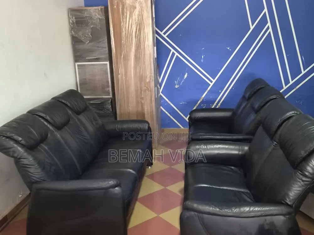 Quality Leathered Furnitures
