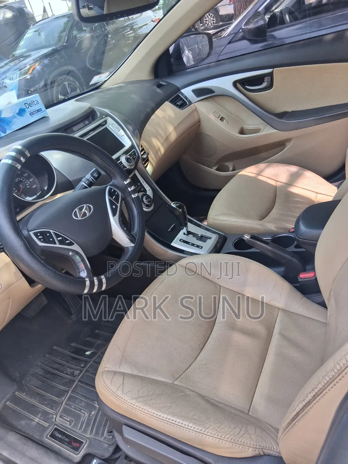 Hyundai Elantra 2012 White