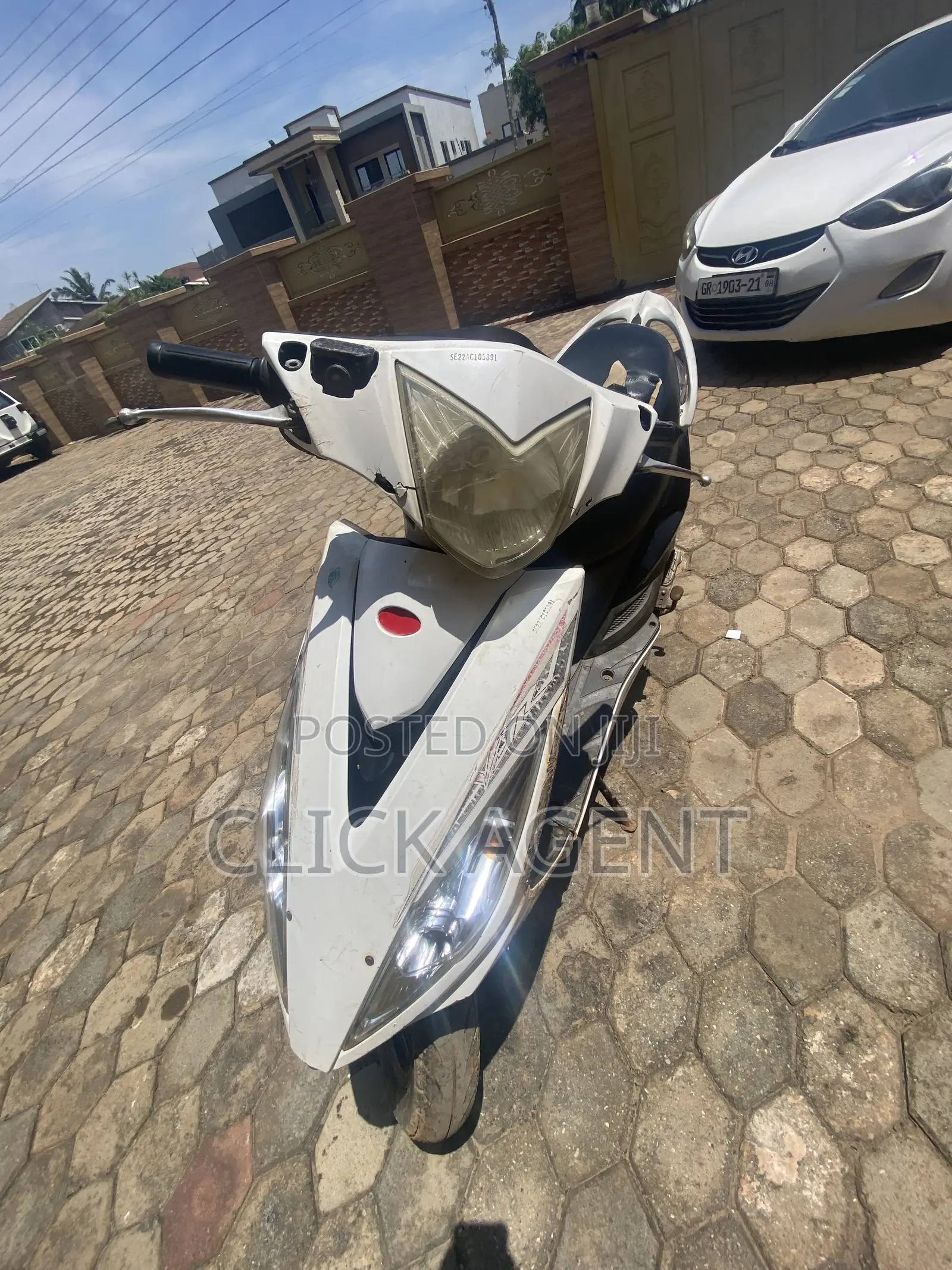 Kymco 2022 White