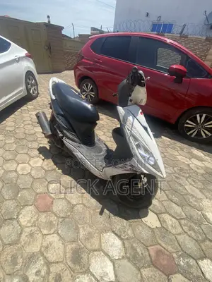 Kymco 2022 White