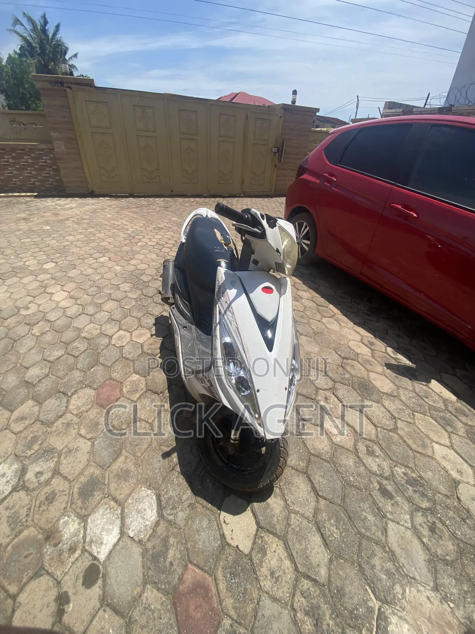Kymco 2022 White