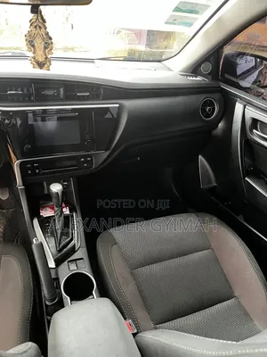 Toyota Corolla LE ECO 4dr Sedan (1.8L 4cyl CVT) 2017 Gray