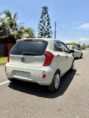 Kia Morning 2015 White