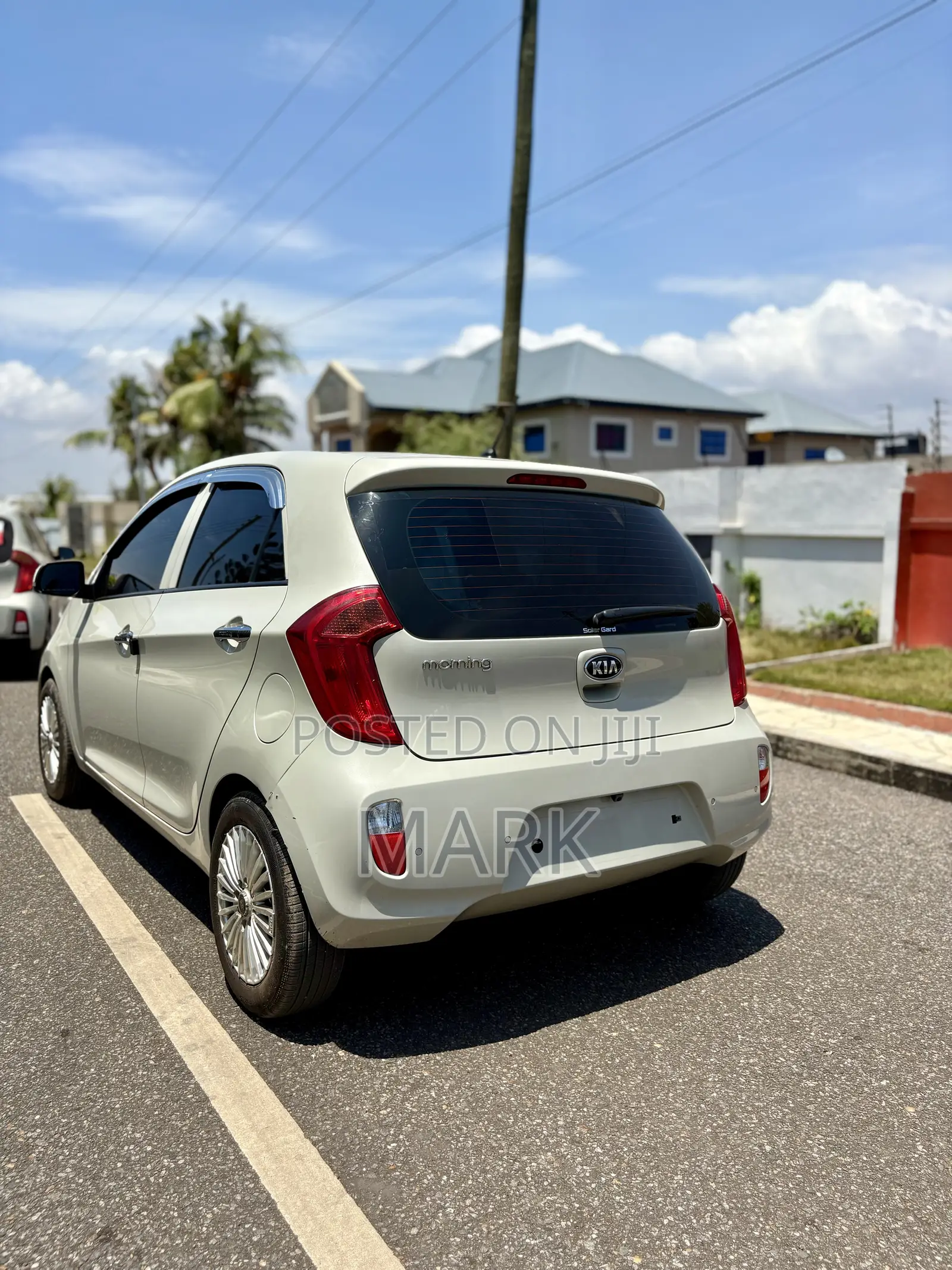 Kia Morning 2015 White