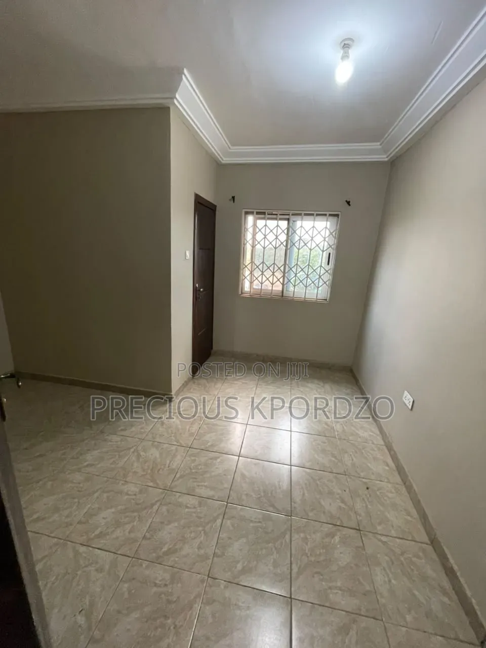 1bdrm Room & Parlour in Amanfrom Adenta, Frafraha for rent