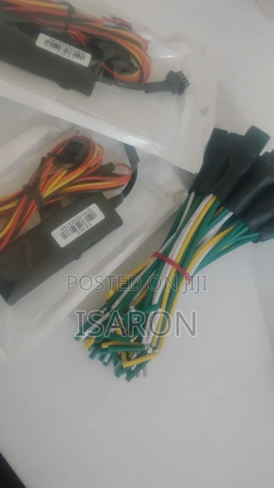 Sino GPS Tracker With Power Cut & Free App