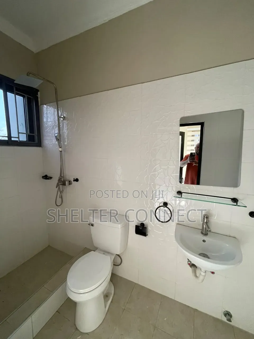 2bdrm Apartment in Adenta, Sakora for rent