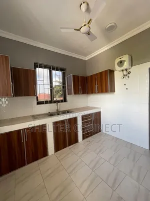 2bdrm Apartment in Adenta, Sakora for rent