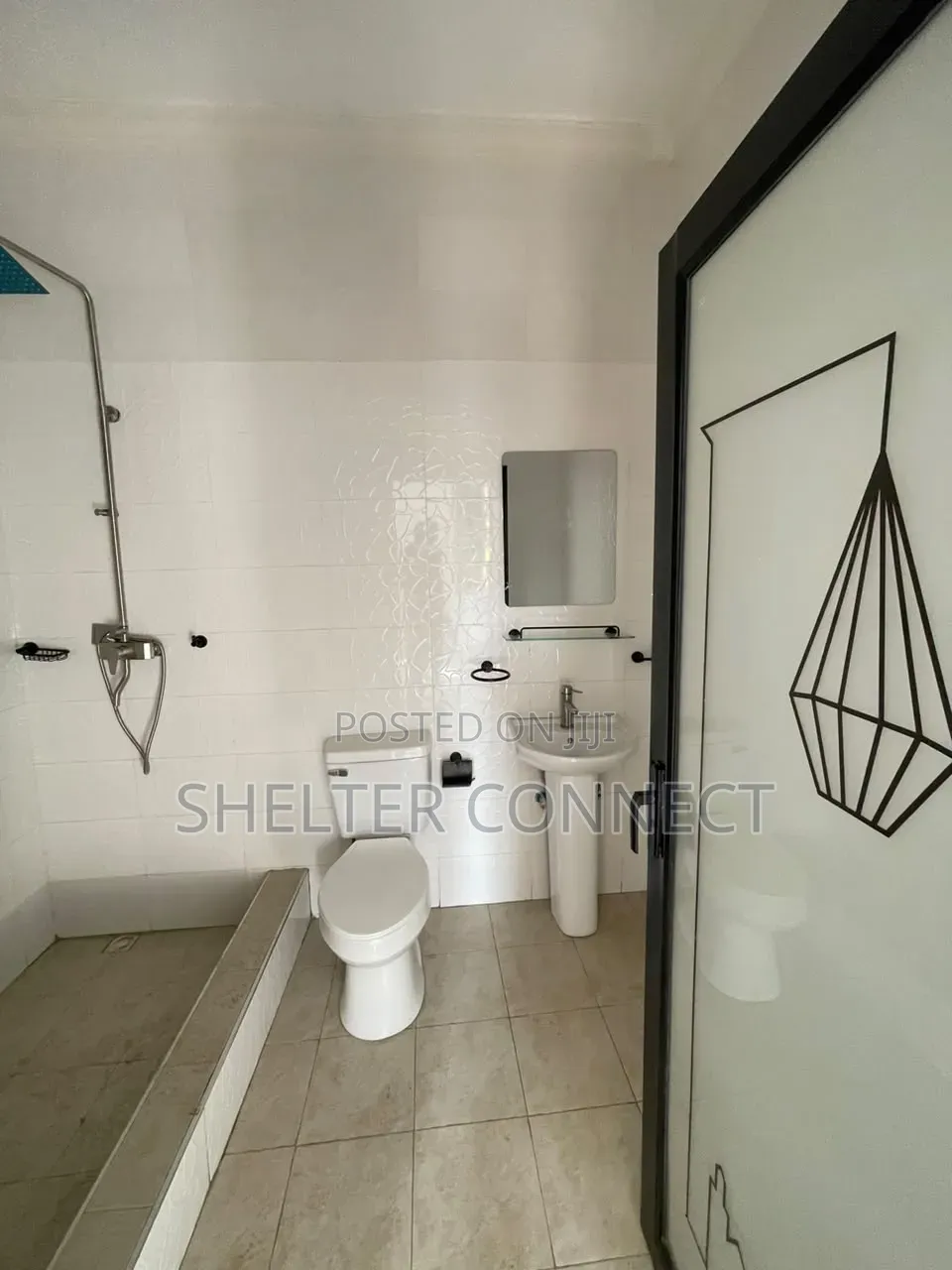 2bdrm Apartment in Adenta, Sakora for rent