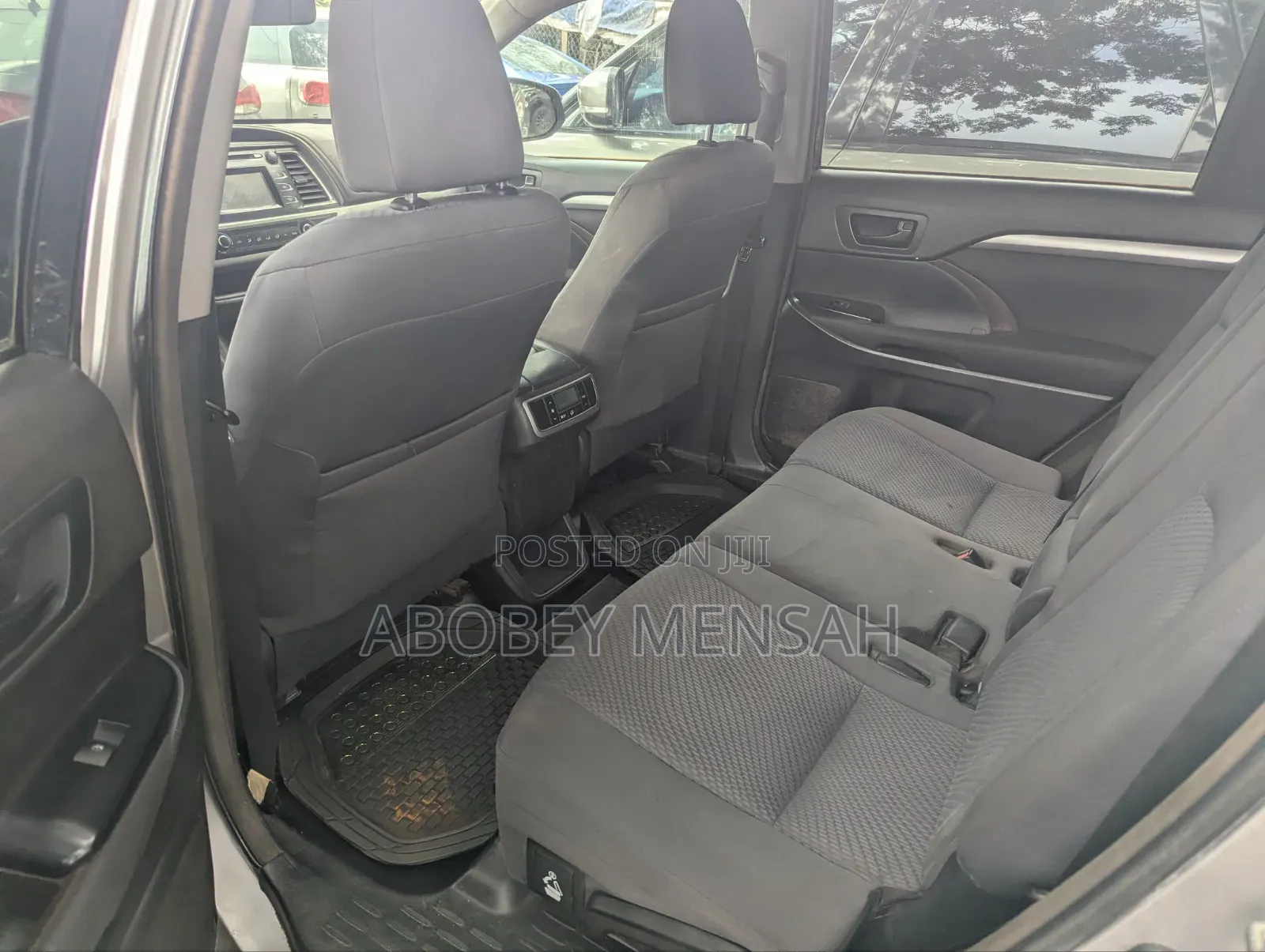 Toyota Highlander LE Plus 4dr SUV AWD (3.5L 6cyl 6A) 2014 Silver