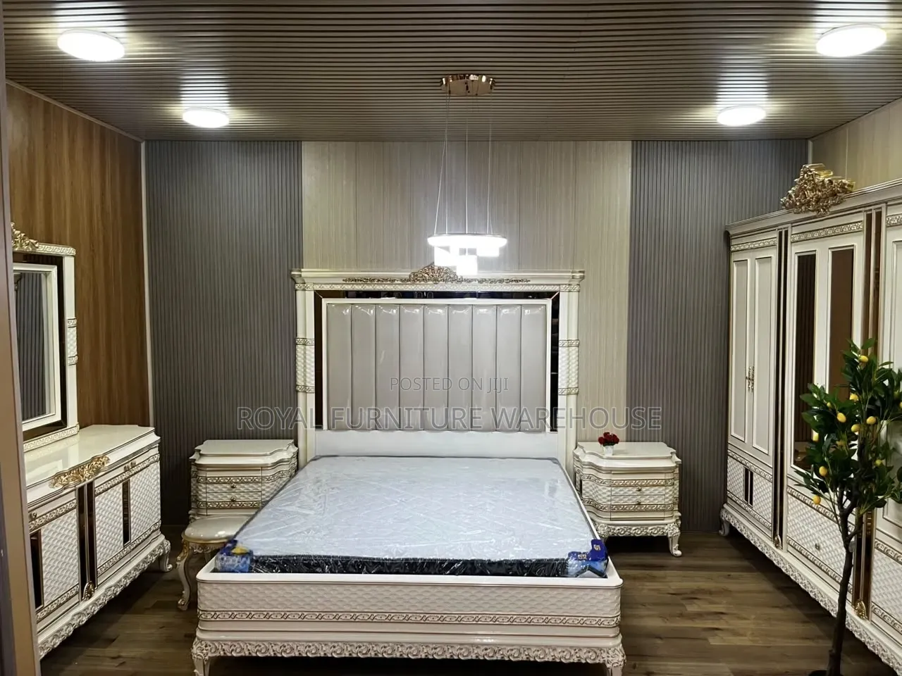 Modern Interior Bedset