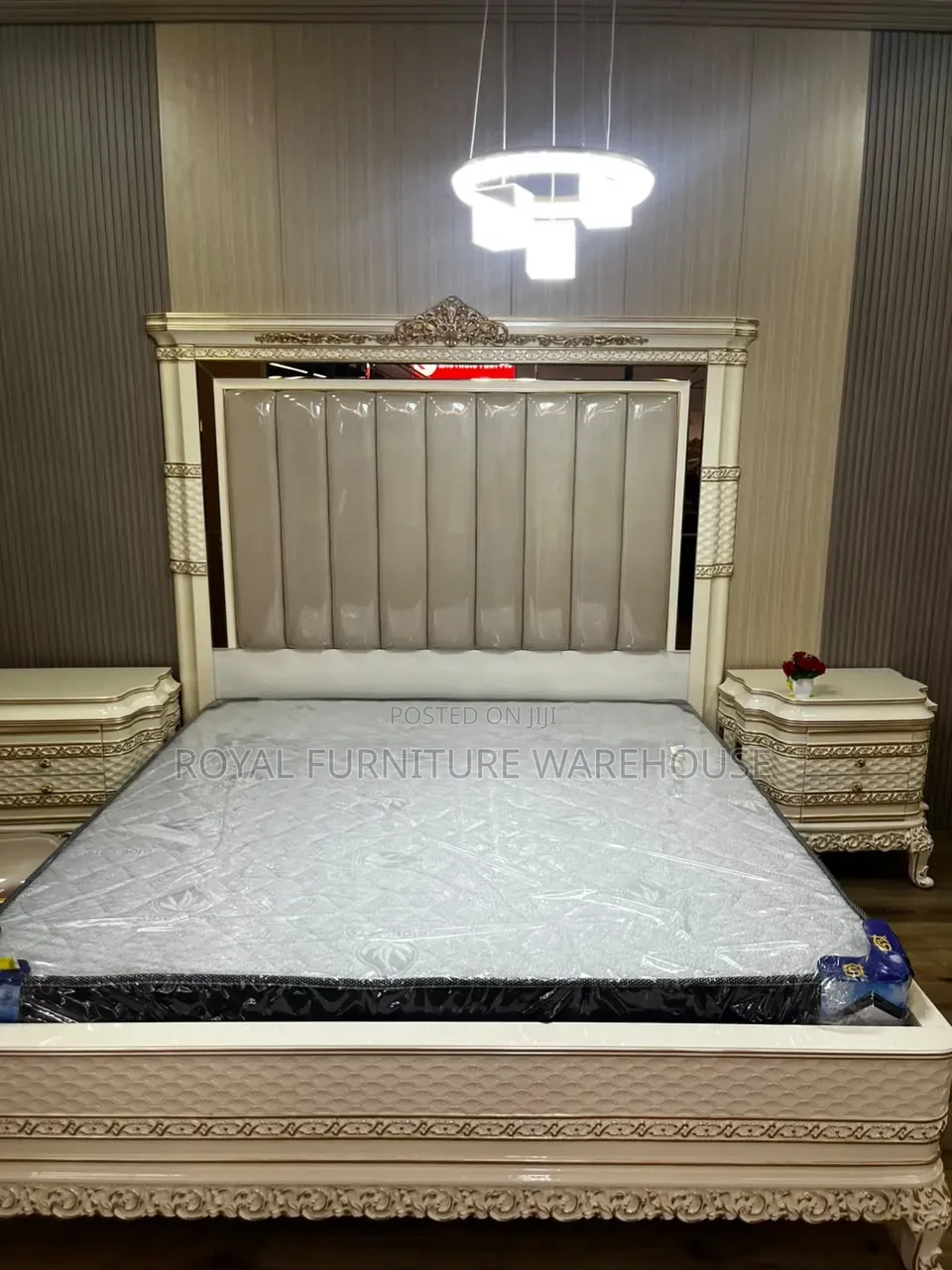 Modern Interior Bedset