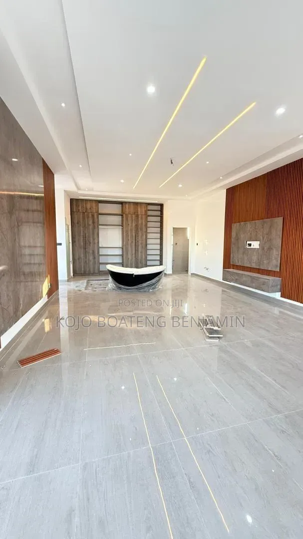 4bdrm House in School Junction for sale