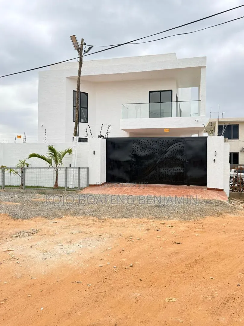 4bdrm House in School Junction for sale