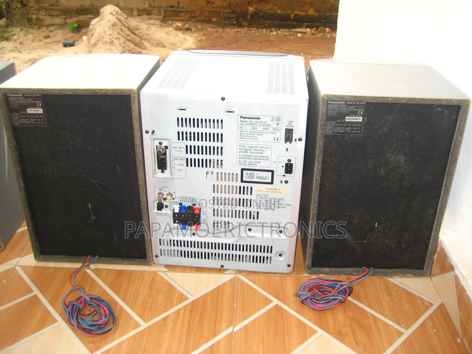 Hi-Fi Stereo System"