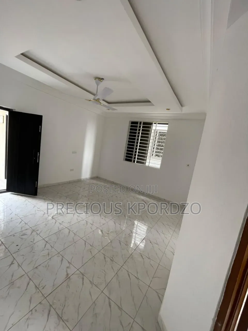 1bdrm Room & Parlour in Amrahia Adenta, Frafraha for rent