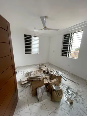 1bdrm Room & Parlour in Amrahia Adenta, Frafraha for rent