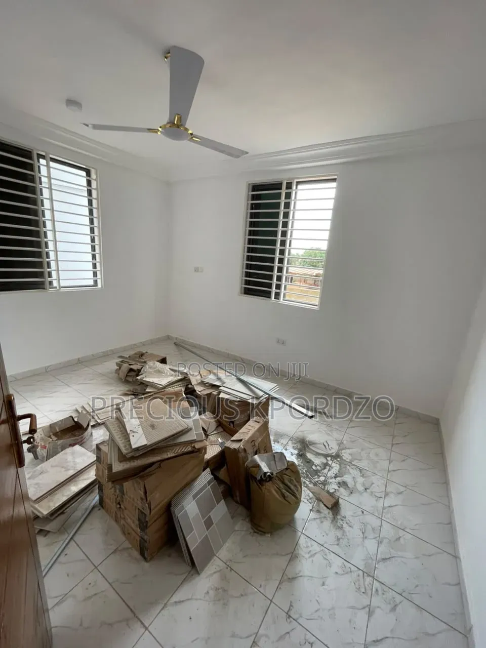 1bdrm Room & Parlour in Amrahia Adenta, Frafraha for rent