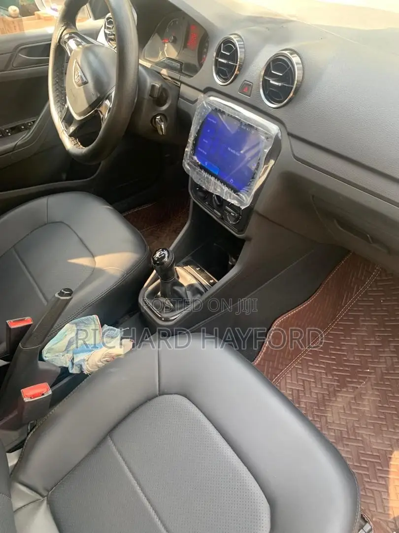 Volkswagen Jetta 2020 White