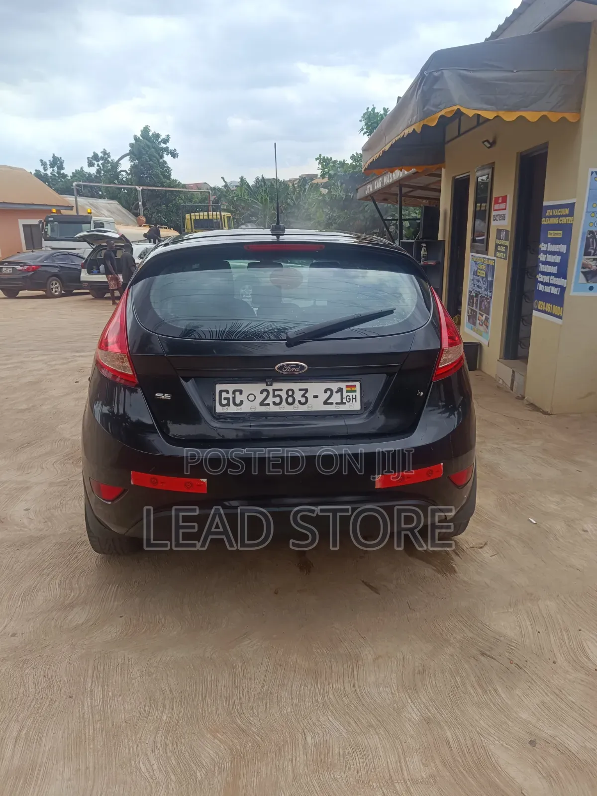 Ford Fiesta SE 4dr Hatchback (1.6L 4cyl 5M) 2014 Black