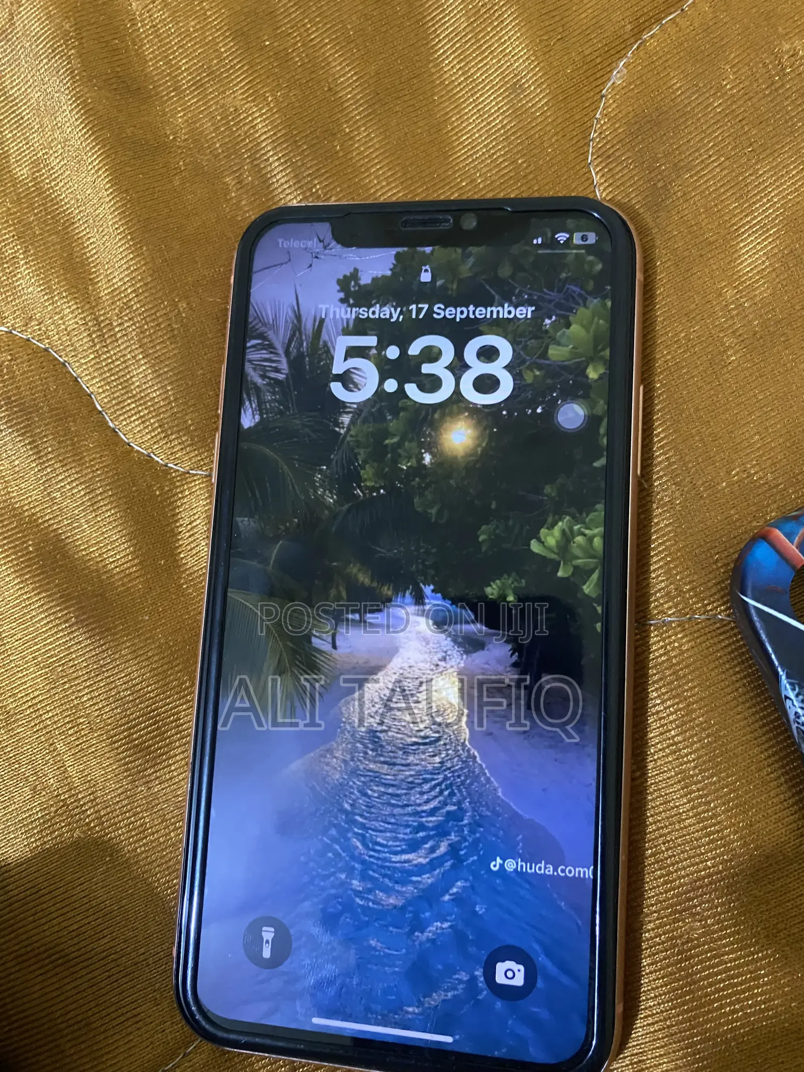 Apple iPhone 11 64 GB Black