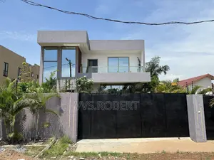 4bdrm House in Adjiriganor for sale