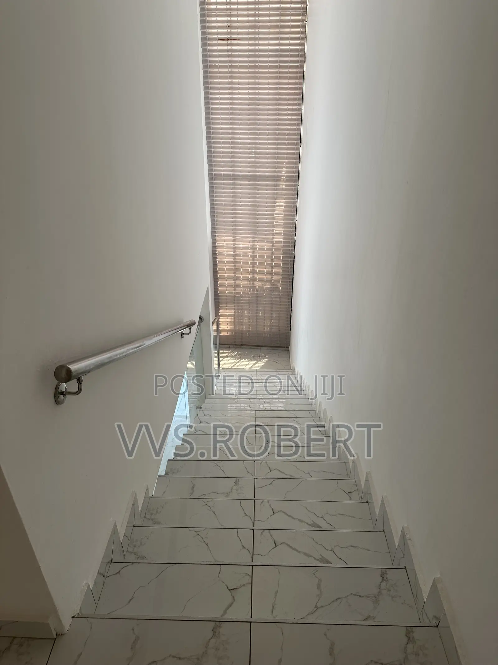 4bdrm House in Adjiriganor for sale