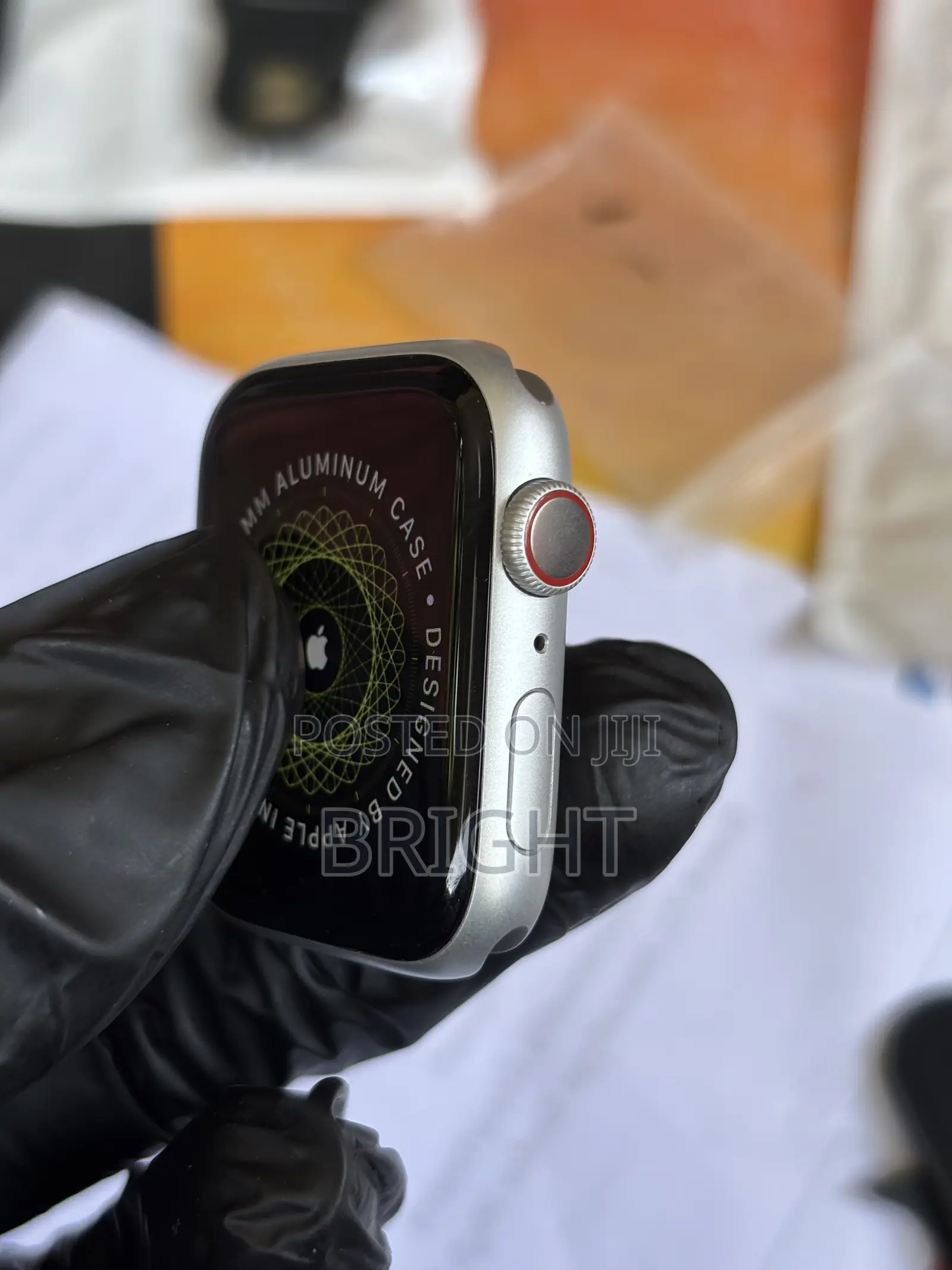 New Apple Watch Series 5 44mm