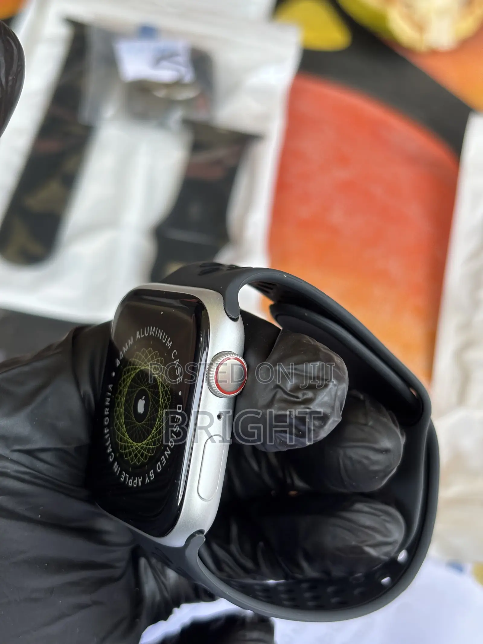 New Apple Watch Series 5 44mm