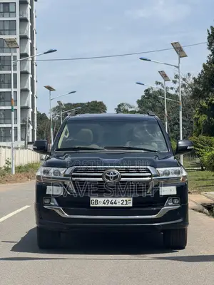 Toyota Land Cruiser 4.5 V8 GXR 2021 Black