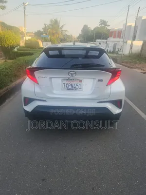 Toyota C-HR 2021 White