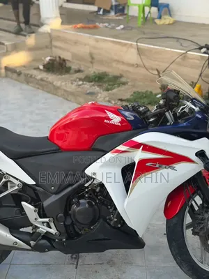 Honda CBR 2011