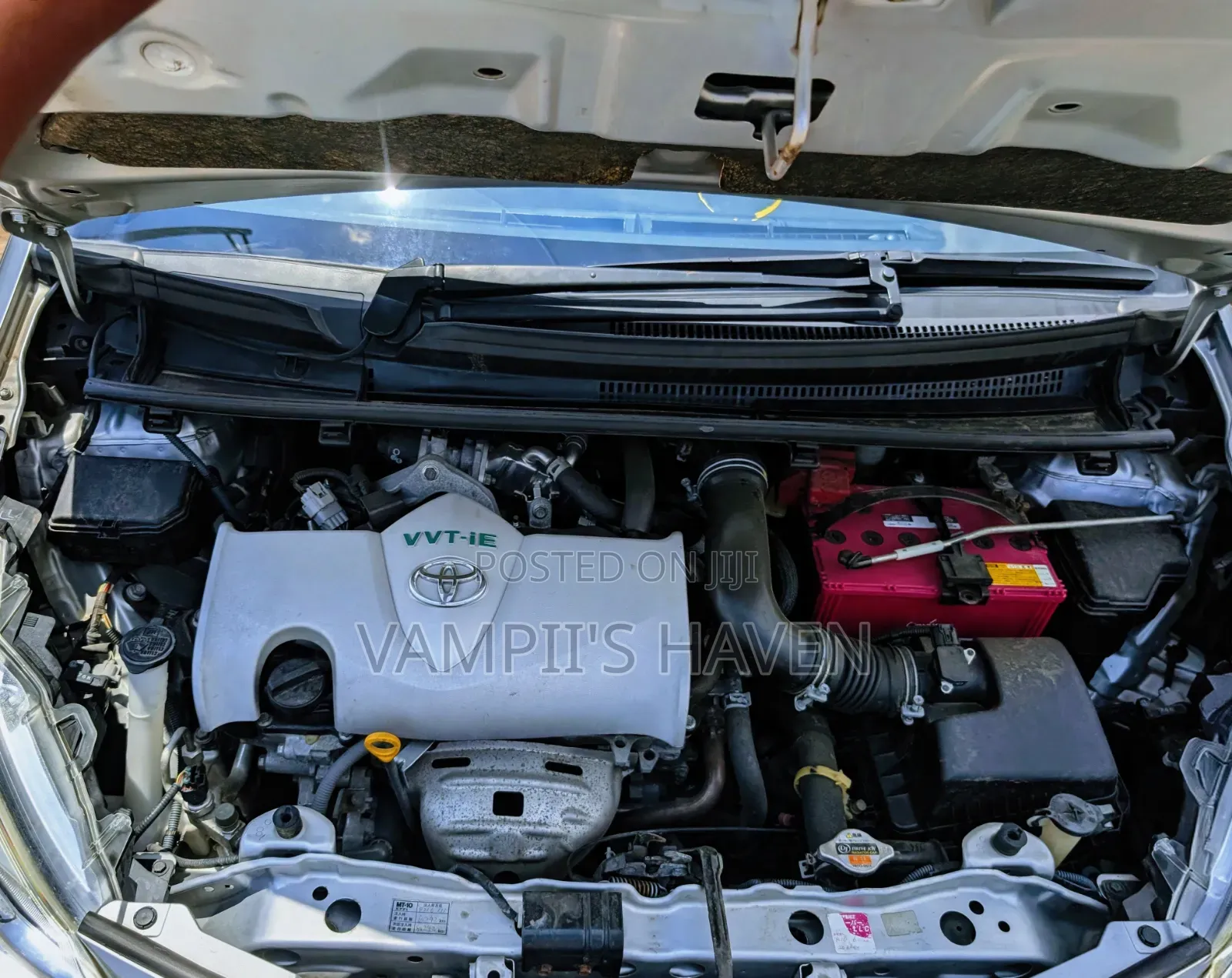 Toyota Vitz 1.3 FWD 5dr 2018 Silver