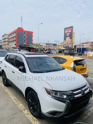 Mitsubishi Outlander Sport ES 2.0 2019 White