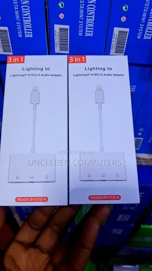 iPhone Light to Aux for Live Screening