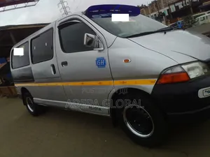 Toyota HiAce 2022 Grey