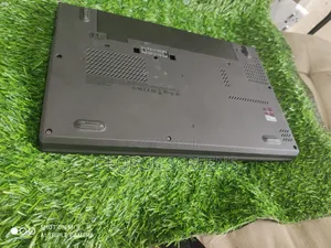 Laptop Lenovo ThinkPad X250 8GB Intel Core i5 HDD+SSD 256GB