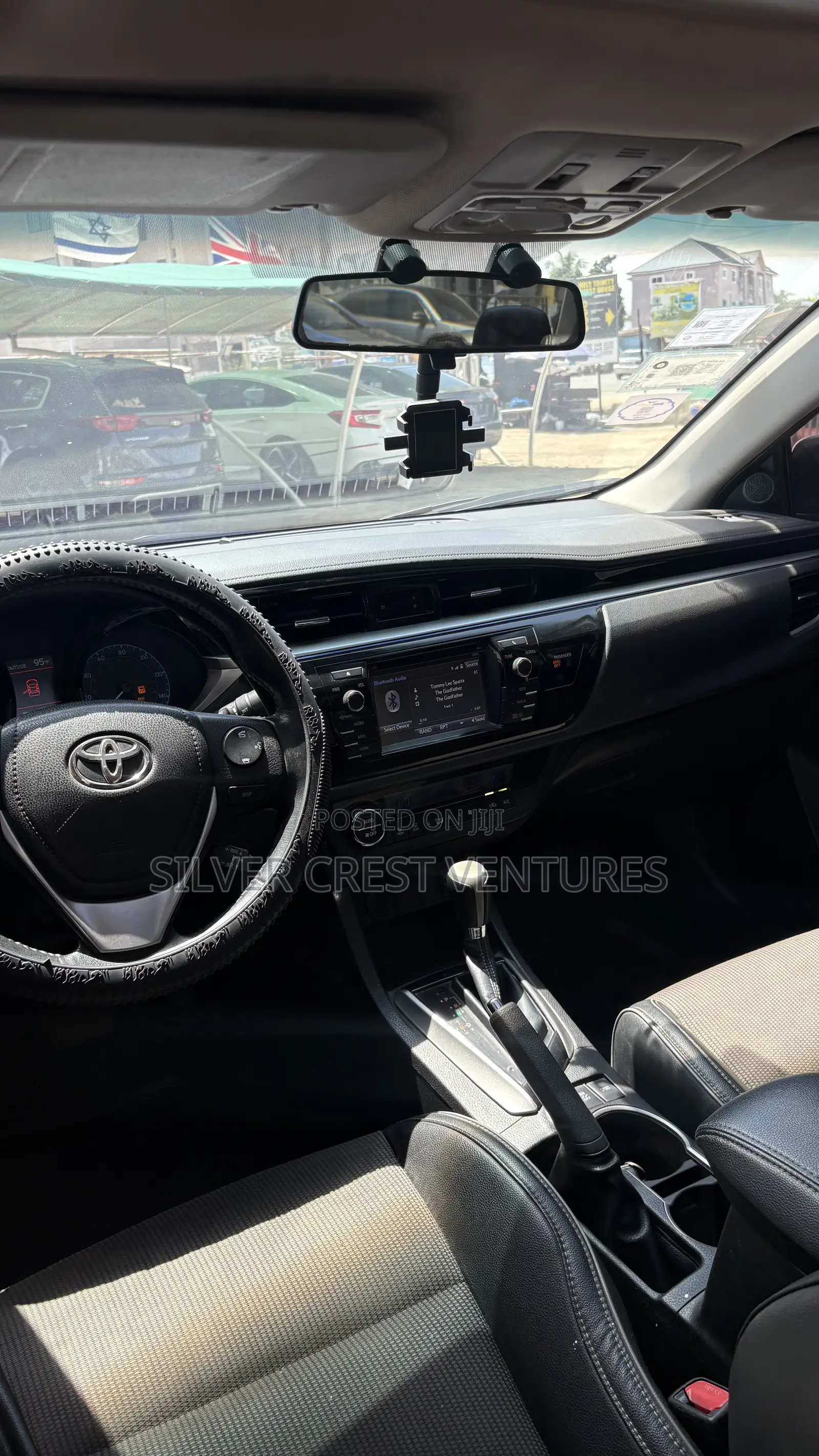 Toyota Corolla S Premium 4dr Sedan (1.8L 4cyl CVT) 2015 White