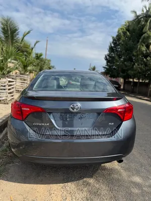 Toyota Corolla 2018 Gray