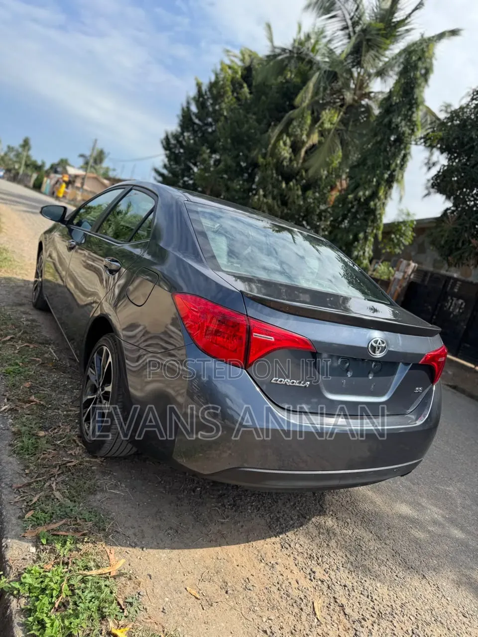 Toyota Corolla 2018 Gray