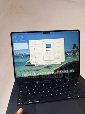 New Laptop Apple MacBook Air 2025 M4 24GB Apple M4 SSD 512GB