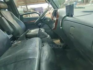 Hyundai Mighty 2