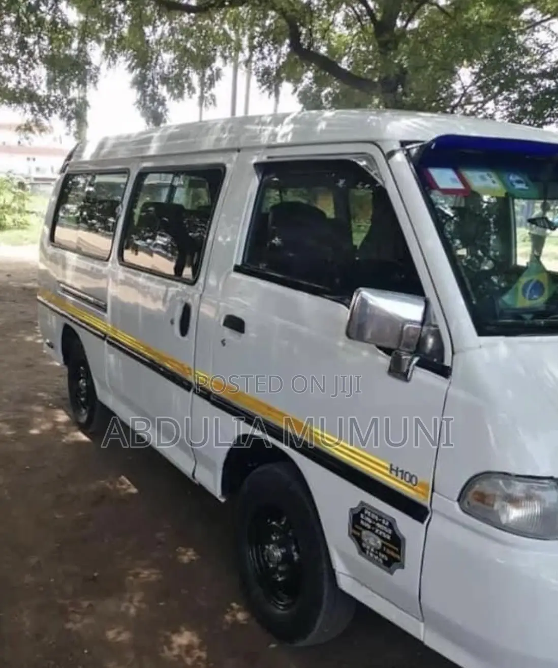 Hyundai H-100 2004 White