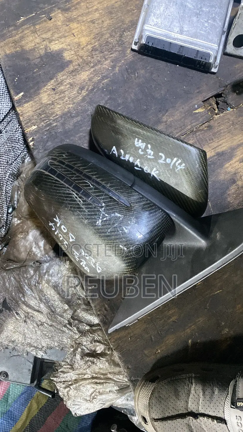 GLA 250 Side Mirror