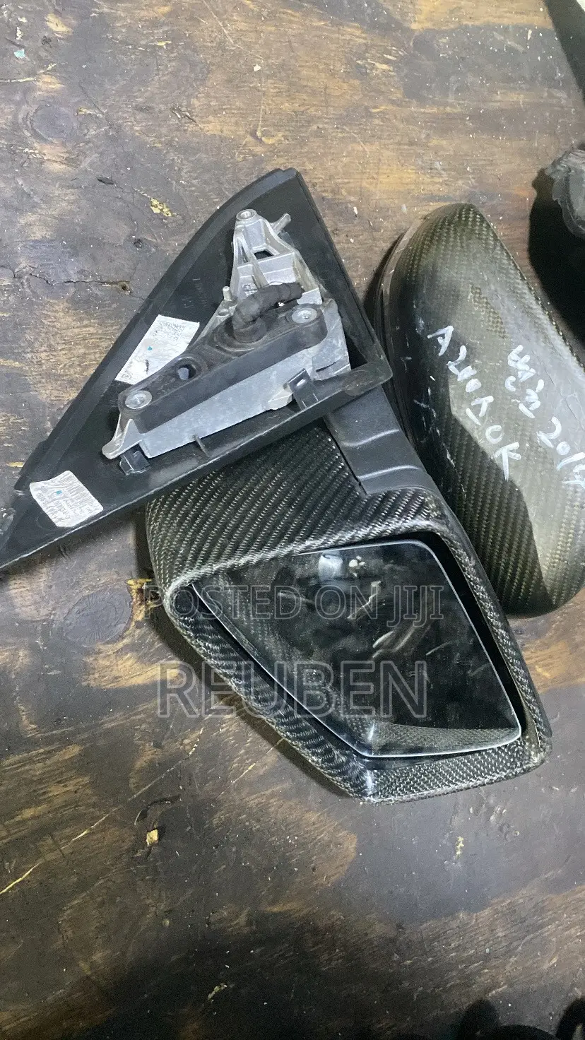 GLA 250 Side Mirror