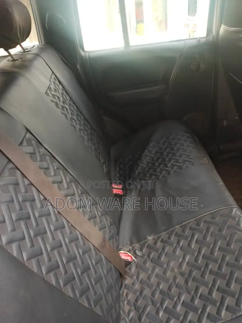 Jeep Liberty 3.7 2003 Gray
