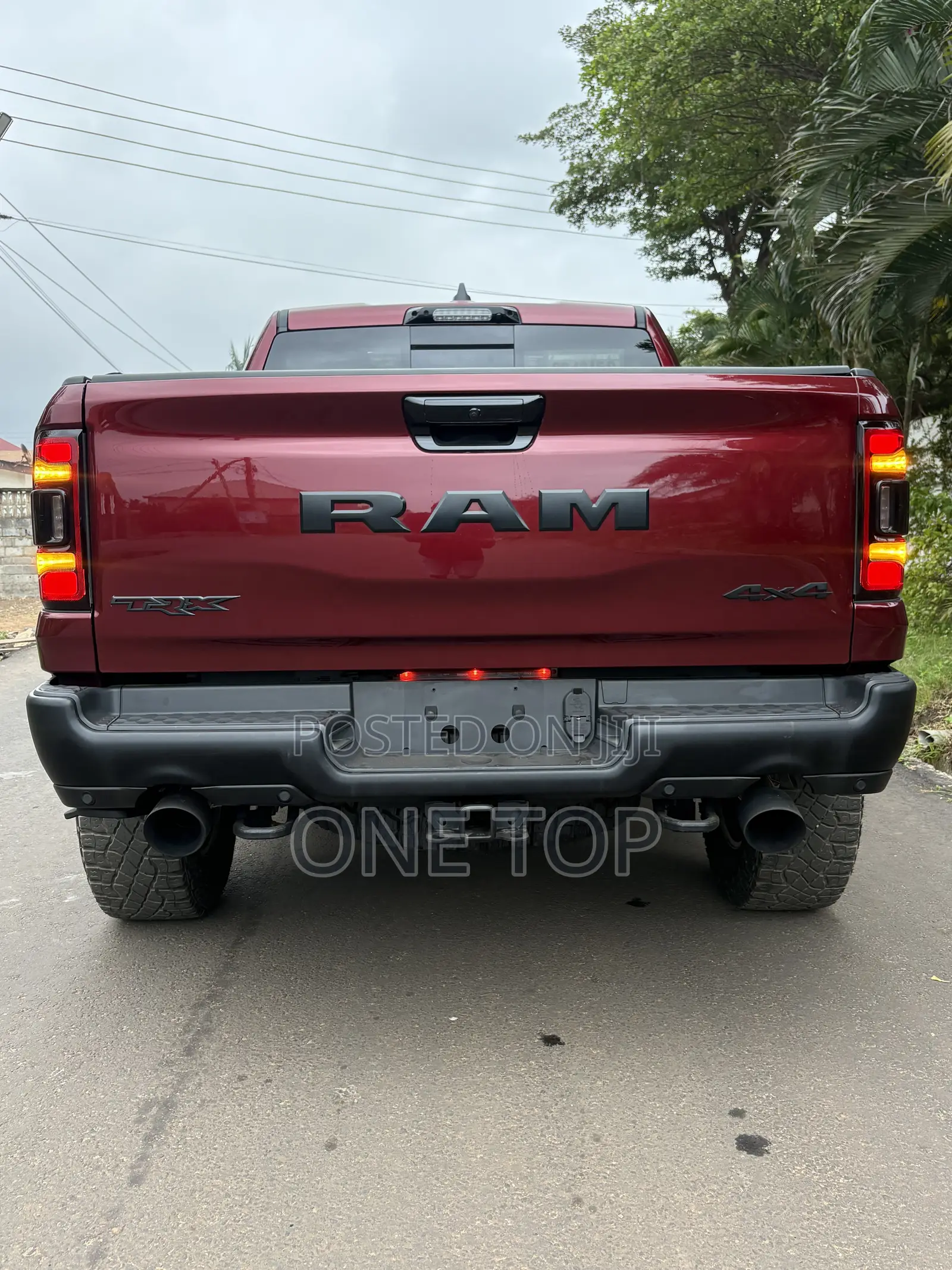 RAM 1500 TRX Crew Cab 4WD SB 2024 Brown