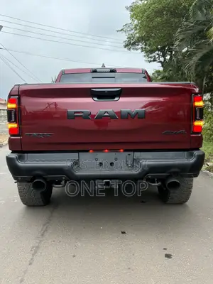 RAM 1500 TRX Crew Cab 4WD SB 2024 Brown