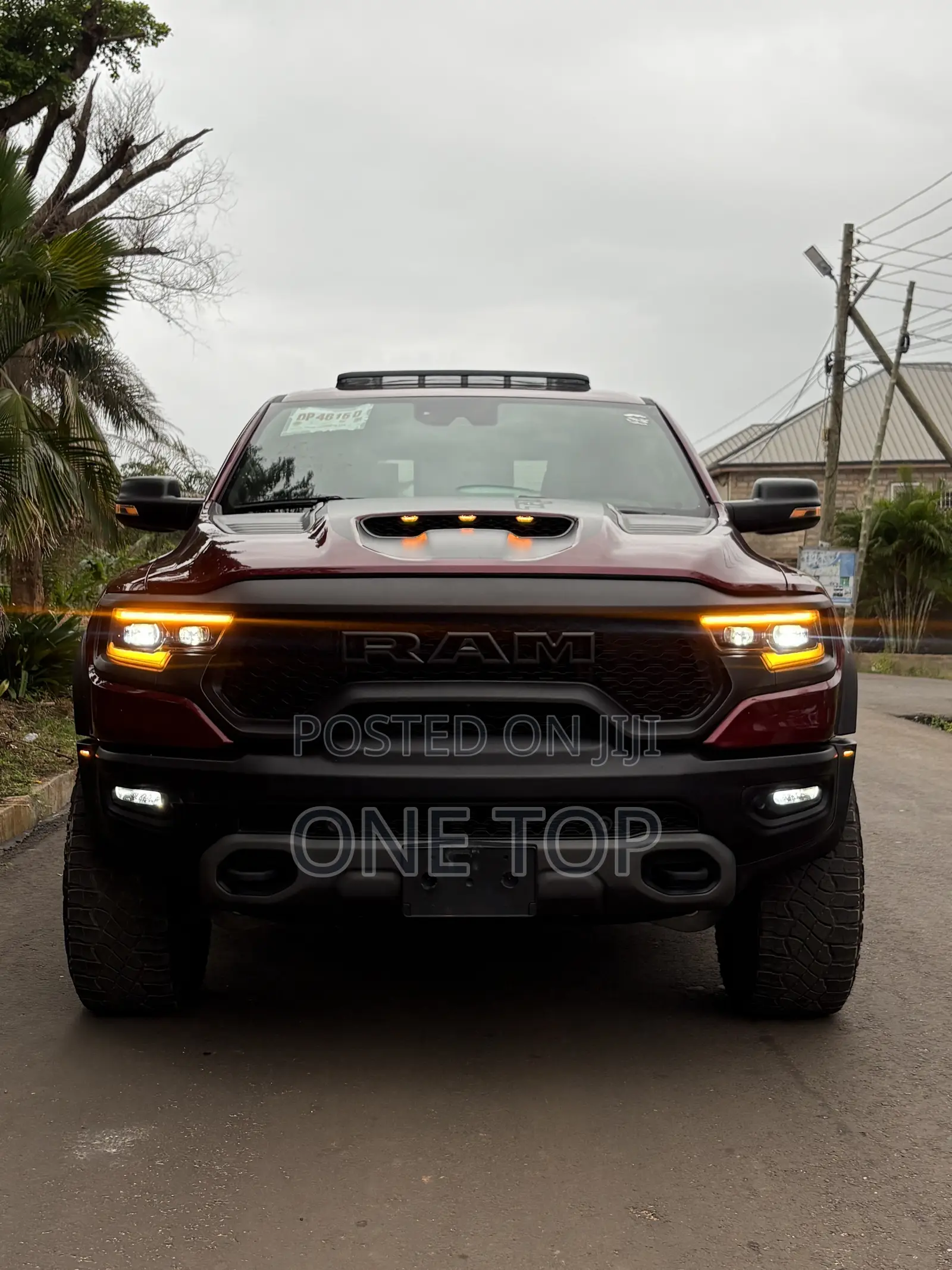 RAM 1500 TRX Crew Cab 4WD SB 2024 Brown