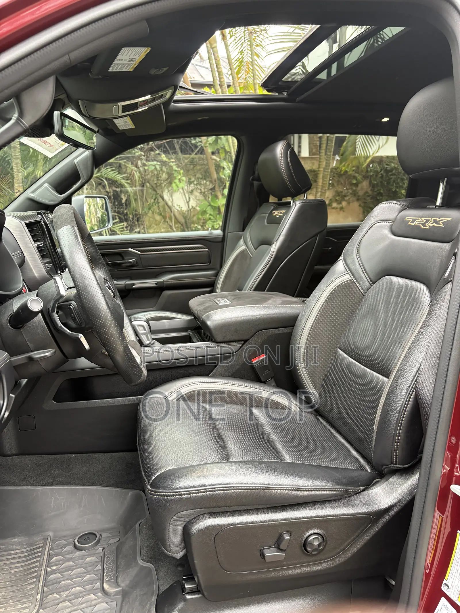 RAM 1500 TRX Crew Cab 4WD SB 2024 Brown